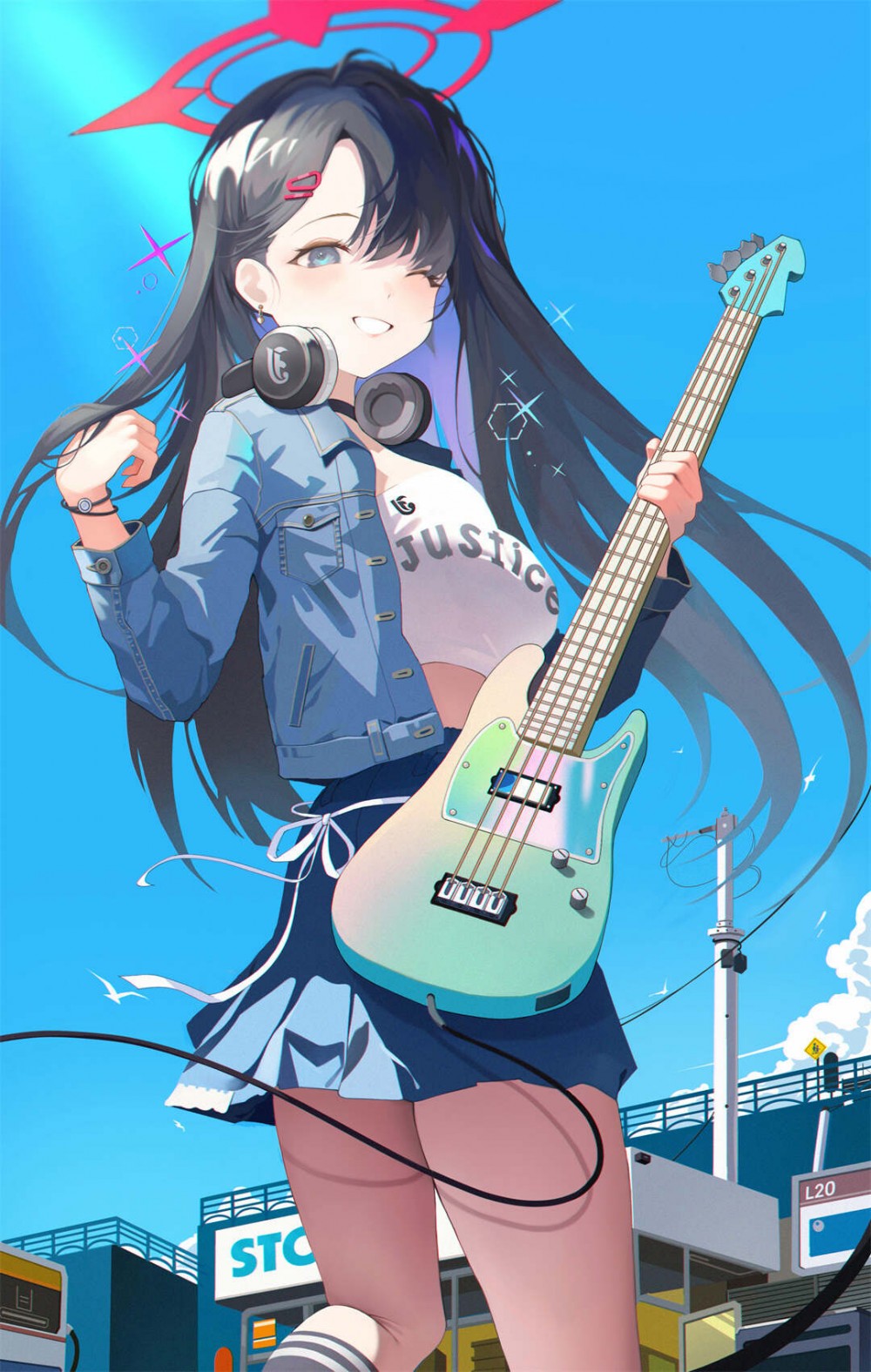 清河海风溶溶月色,共赏之人就在身侧